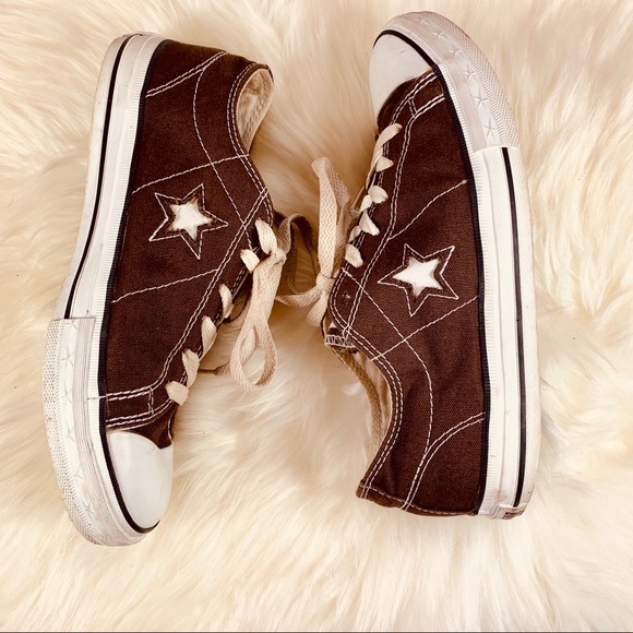 converse brown one star